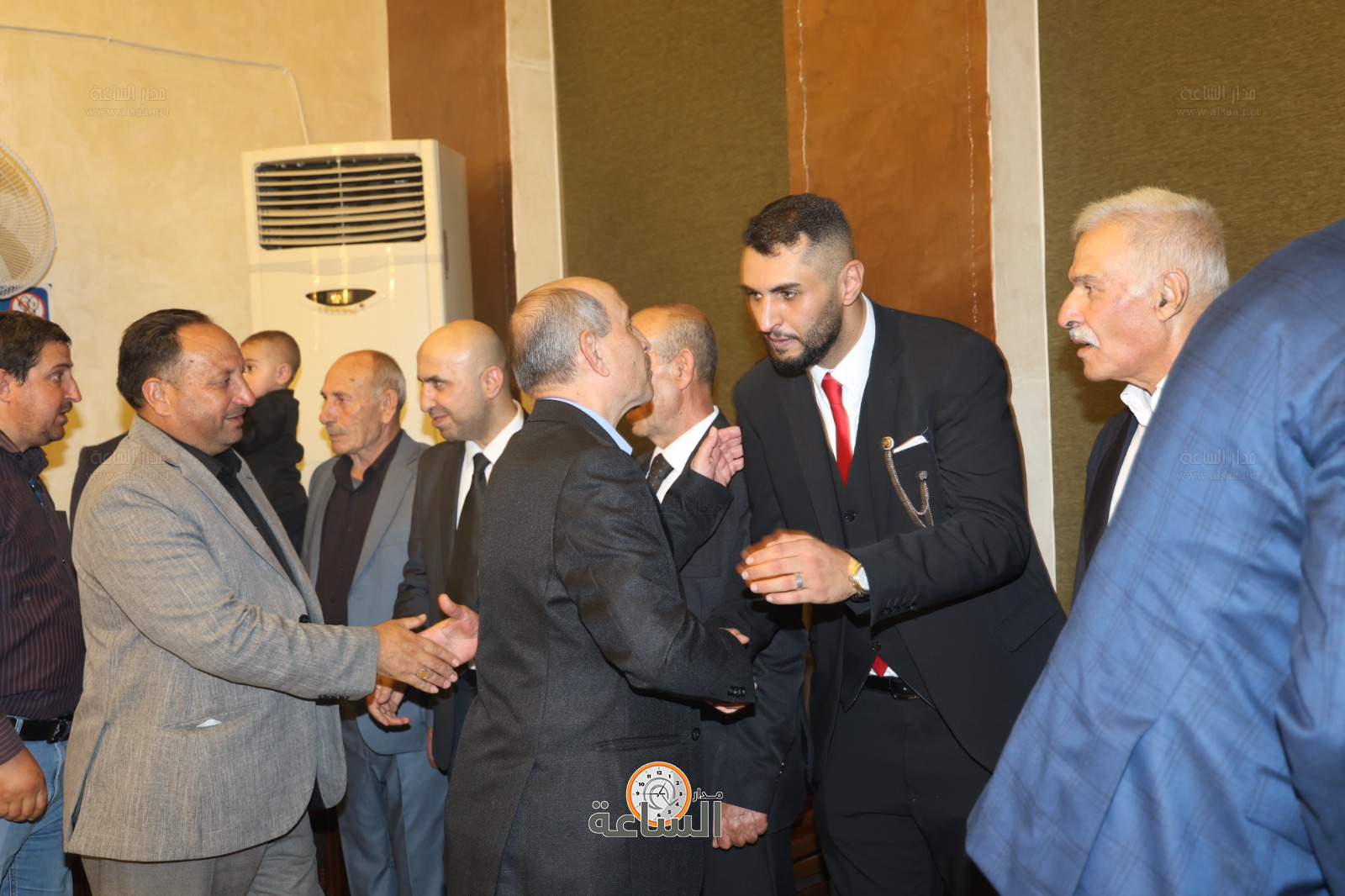 Madar Al-Saa Images 0.7518702365095254