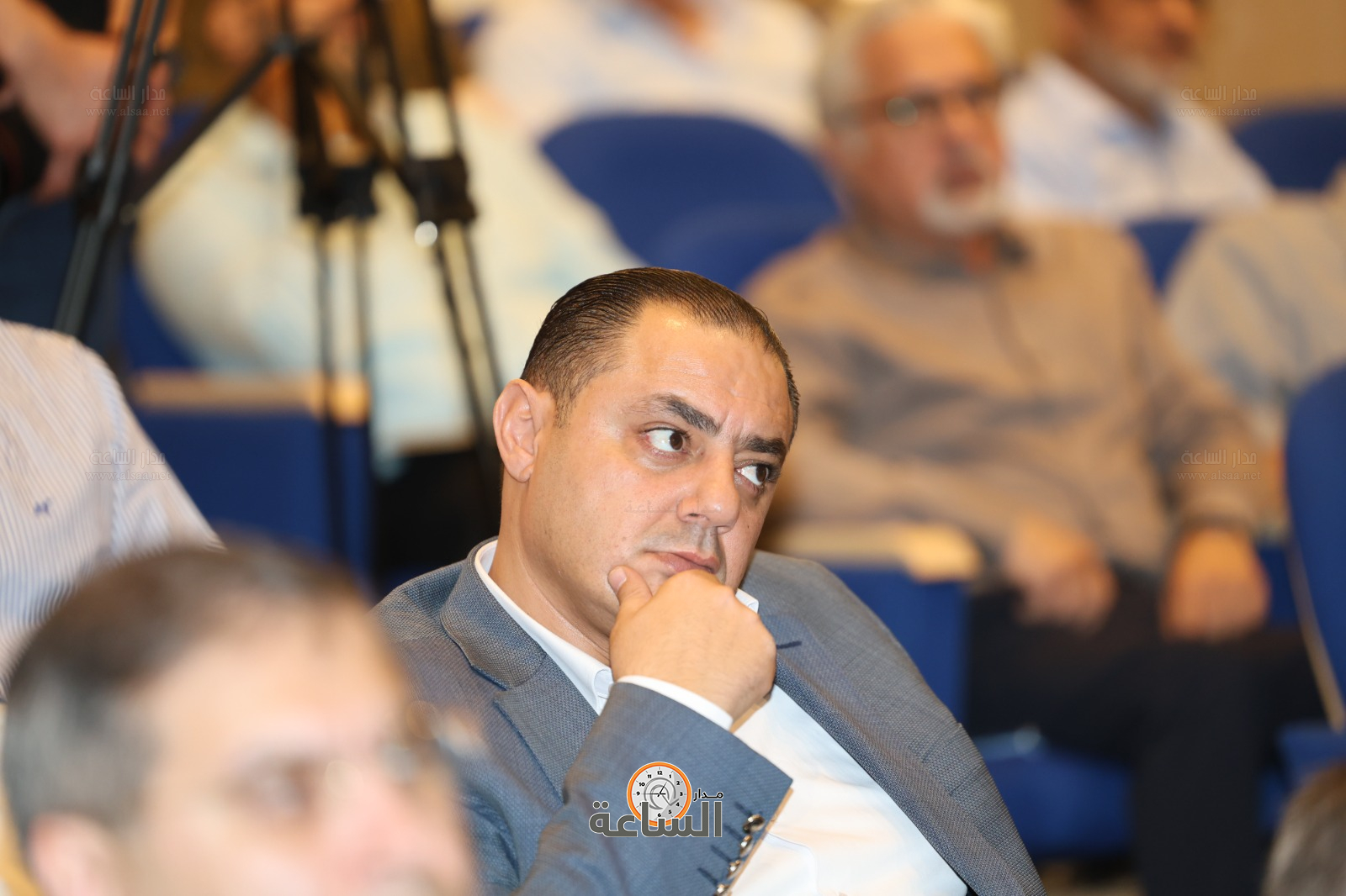 Madar Al-Saa Images 0.5380884503685642