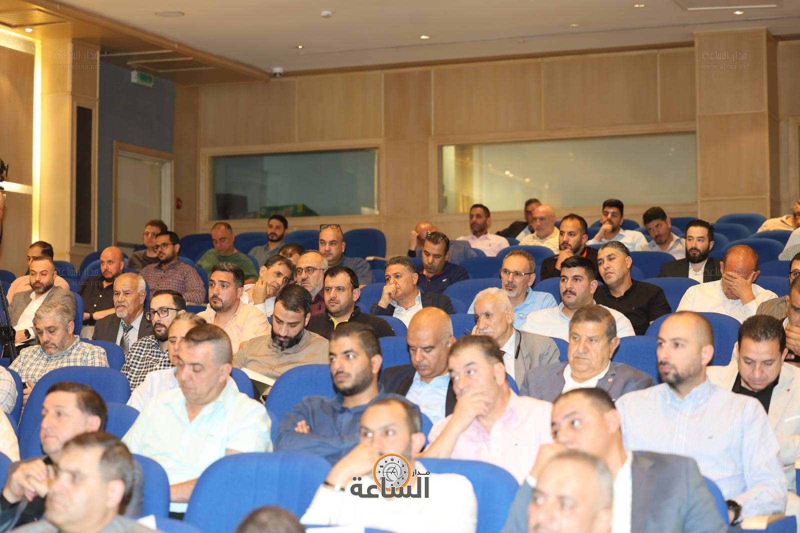 Madar Al-Saa Images 0.6938095654159716