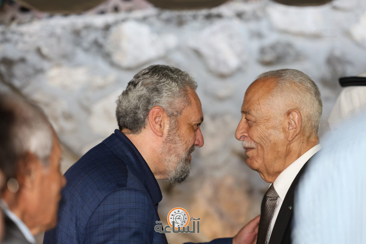 Madar Al-Saa Images 0.8730942089357322