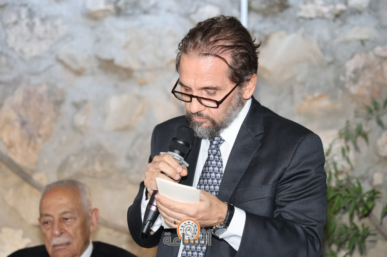 Madar Al-Saa Images 0.28843199784393214