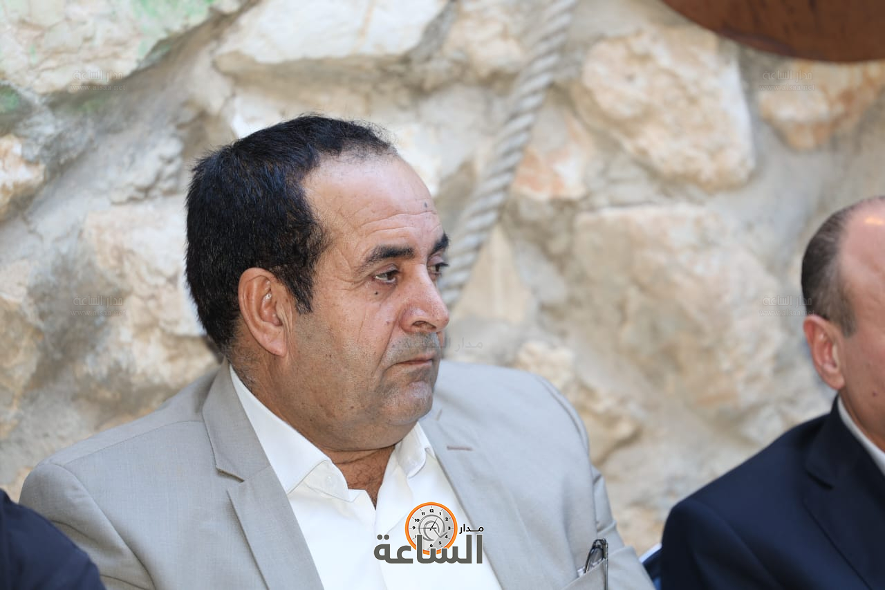 Madar Al-Saa Images 0.8951908618661418