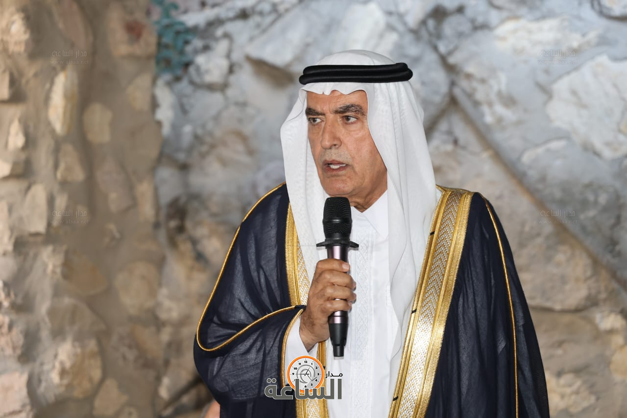 Madar Al-Saa Images 0.1347386607783131