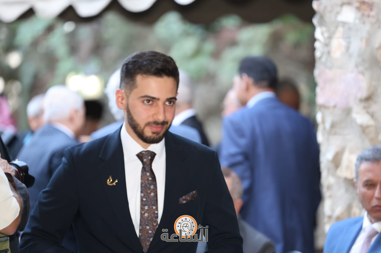 Madar Al-Saa Images 0.4118861128250021