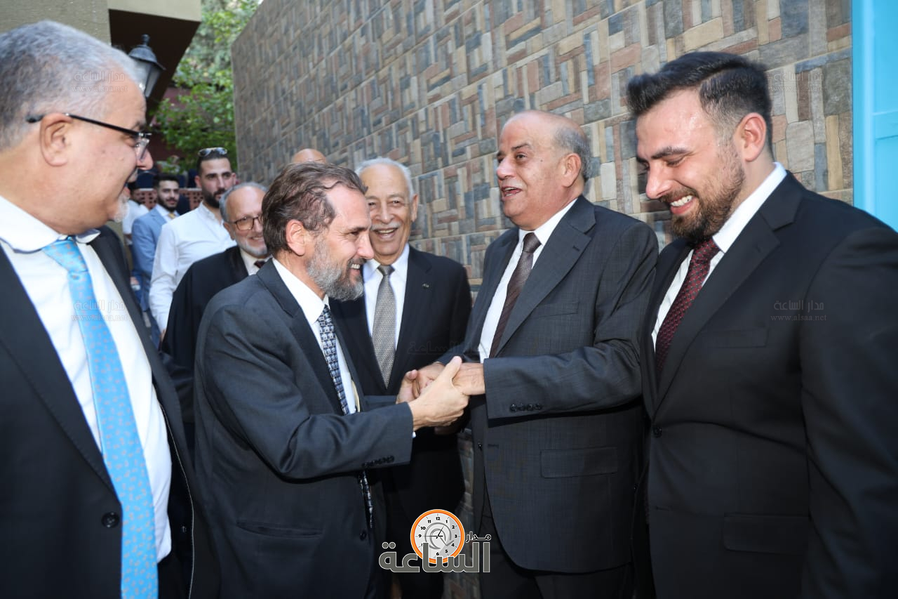 Madar Al-Saa Images 0.17320696079188602