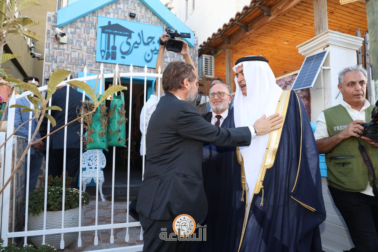 Madar Al-Saa Images 0.14603998730562318