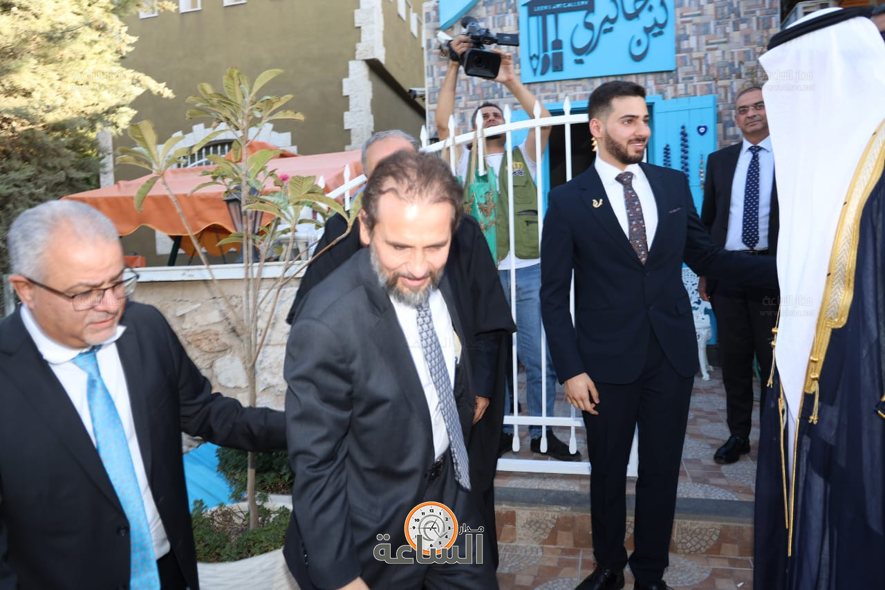 Madar Al-Saa Images 0.14777731611744516