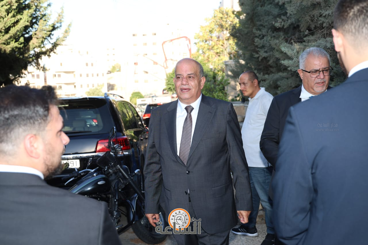 Madar Al-Saa Images 0.2963569423706903