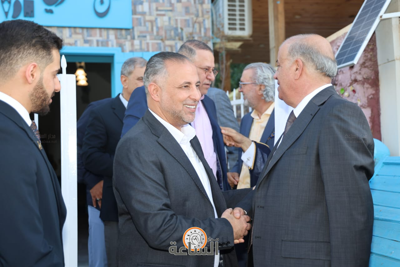 Madar Al-Saa Images 0.6821927433086955