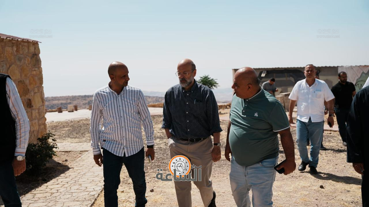 Madar Al-Saa Images 0.40777402674177254