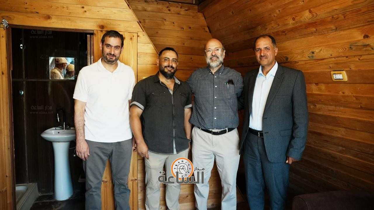 Madar Al-Saa Images 0.0519432980858755