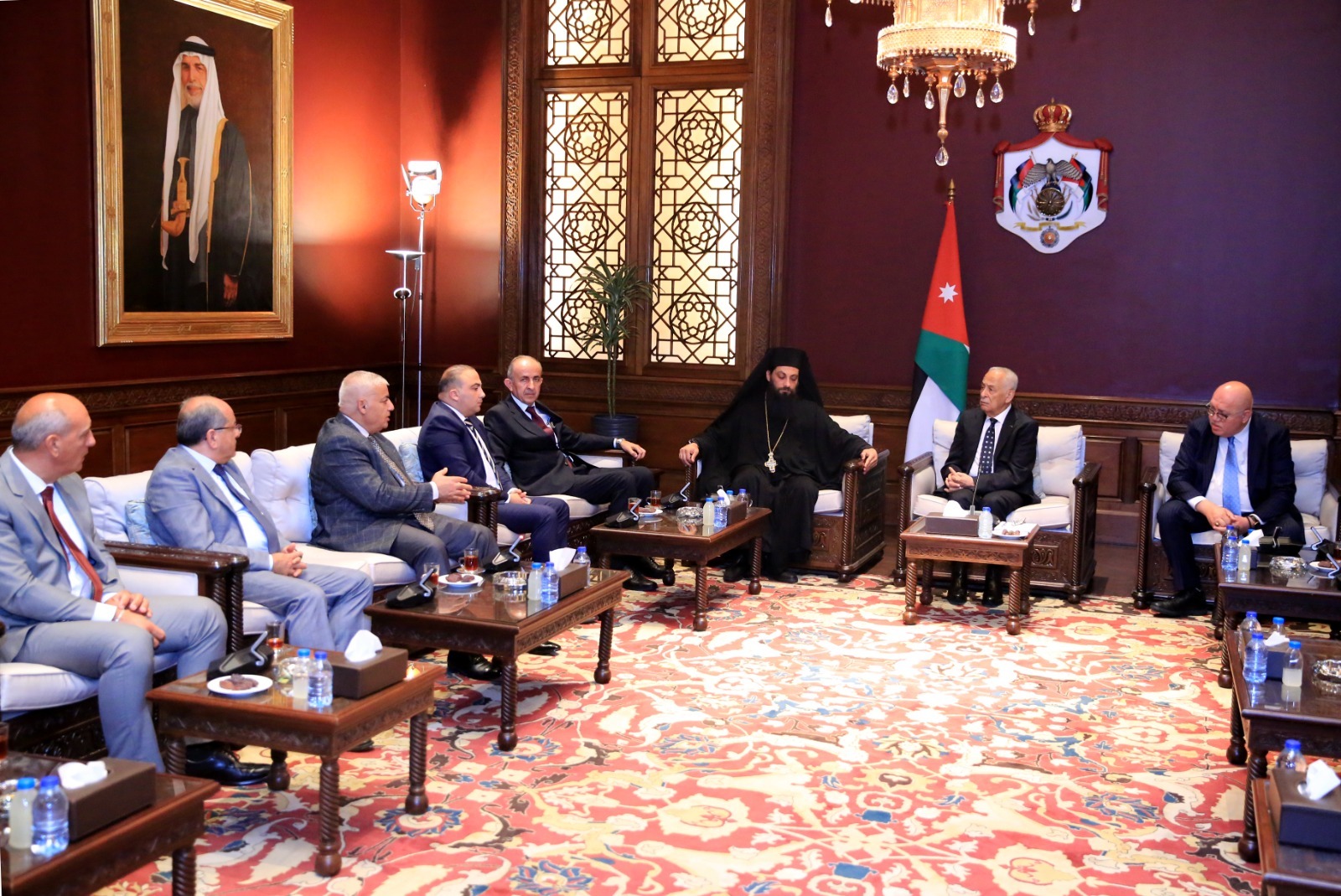 Madar Al-Saa Images 0.2409118648445534