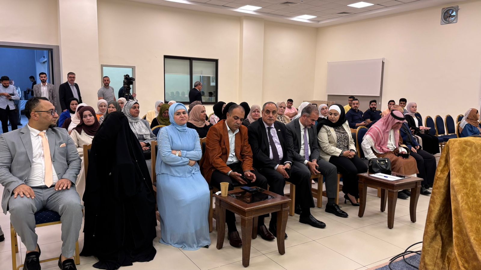 Madar Al-Saa Images 0.7021370929638826