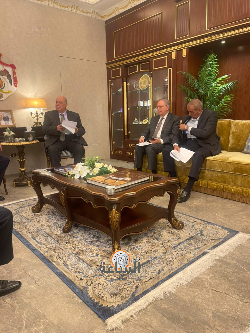 Madar Al-Saa Images 0.8192502719985879