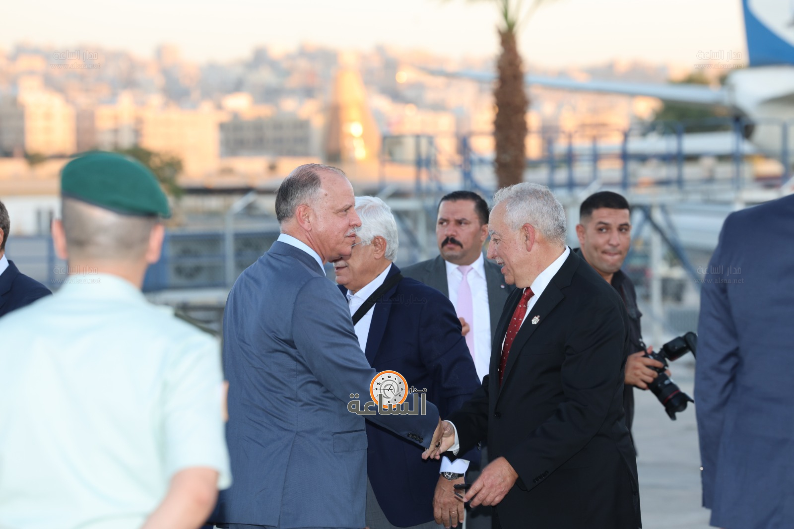 Madar Al-Saa Images 0.34062739855764