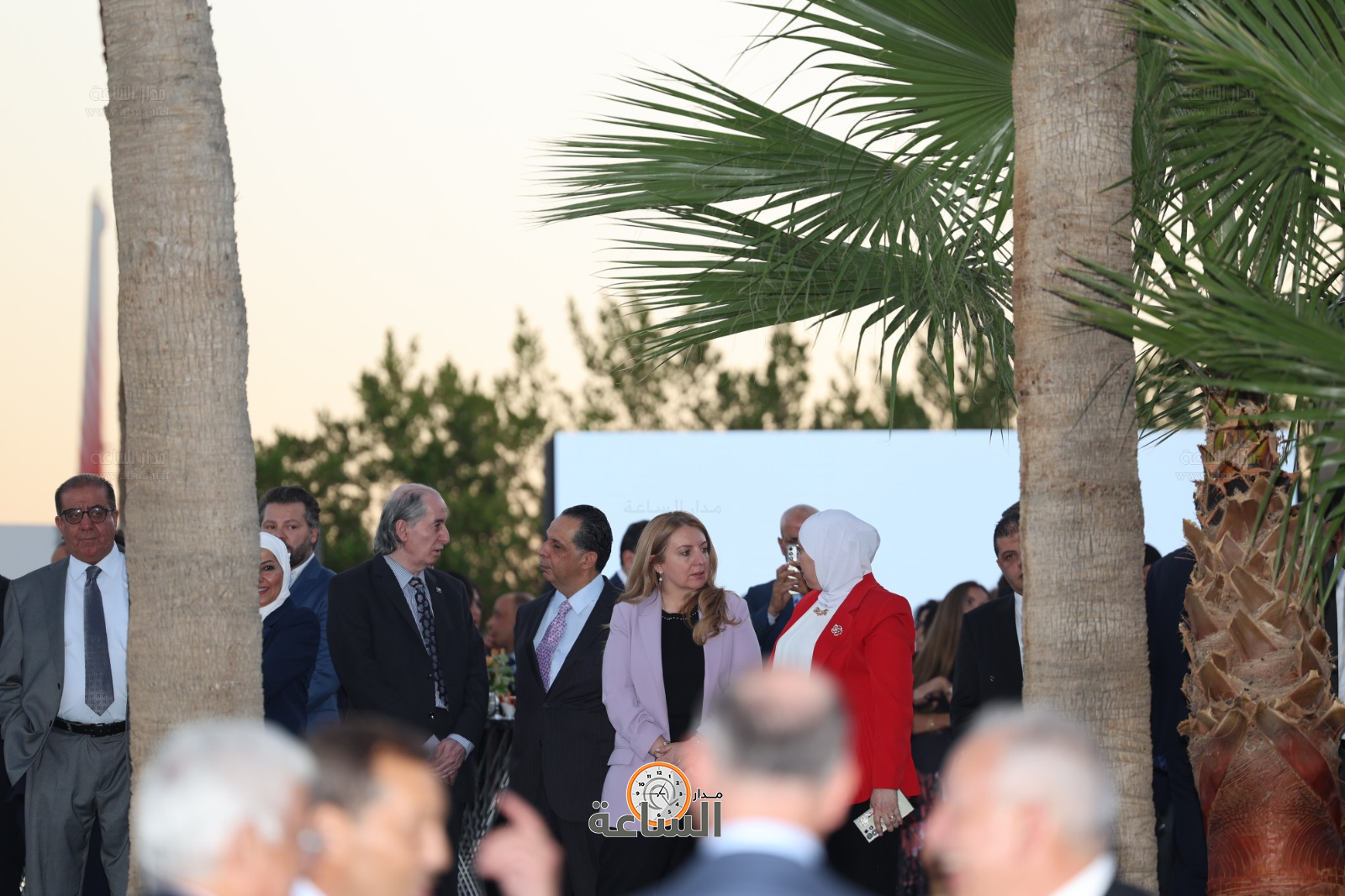 Madar Al-Saa Images 0.7360448324590368