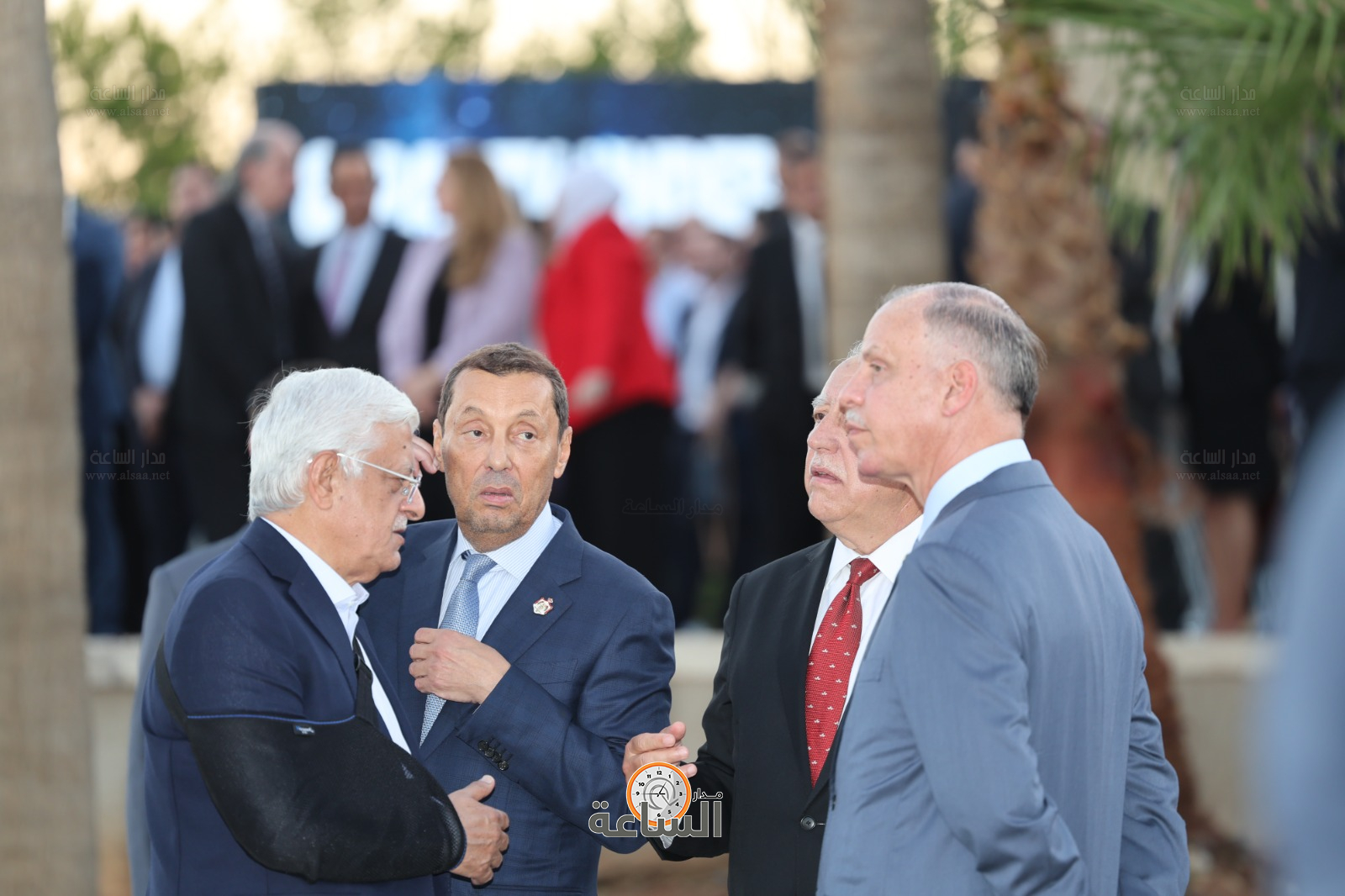 Madar Al-Saa Images 0.5859639389538277