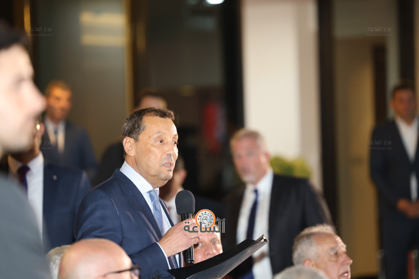 Madar Al-Saa Images 0.7454522625164469