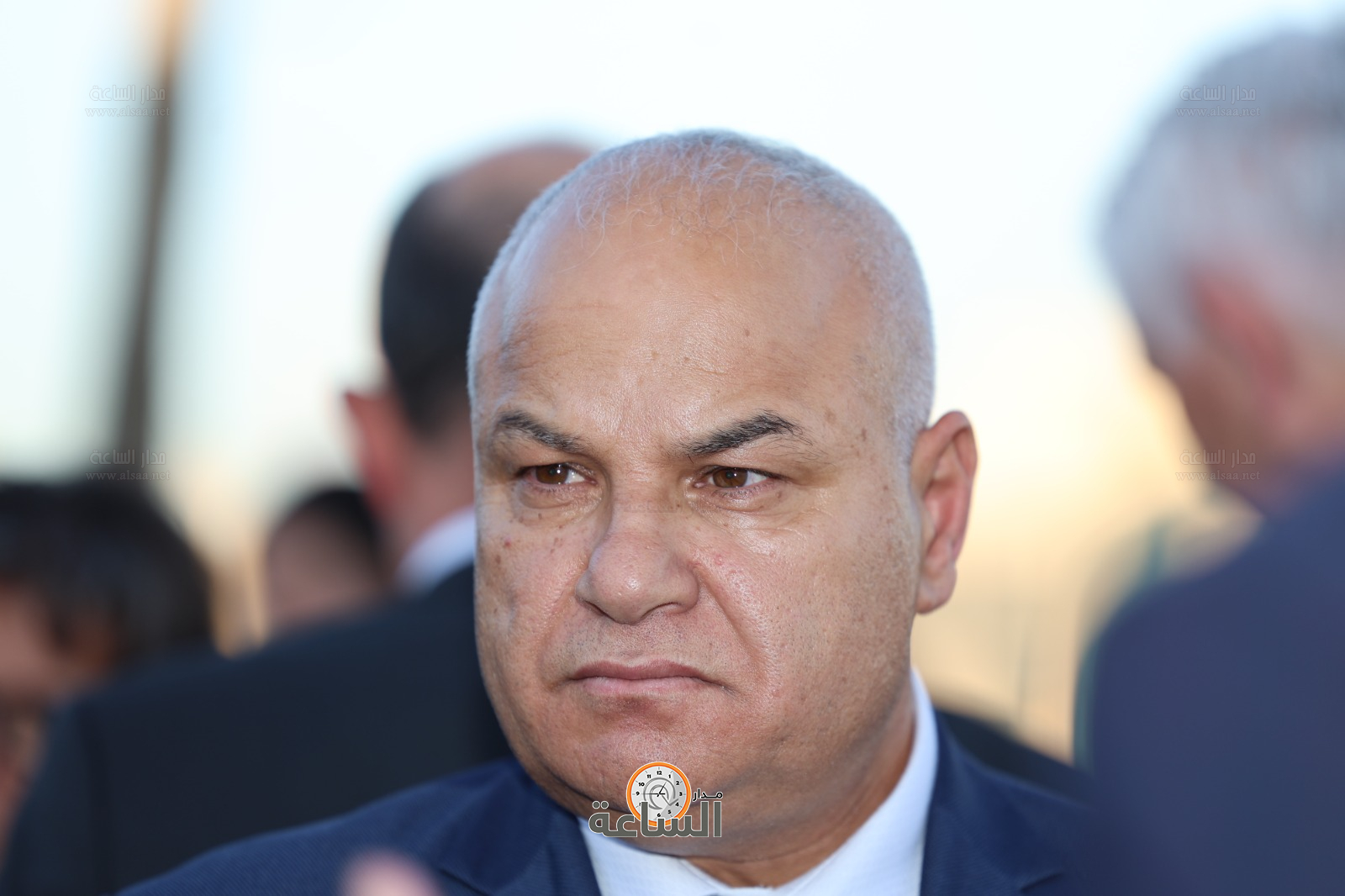 Madar Al-Saa Images 0.9810799345069897