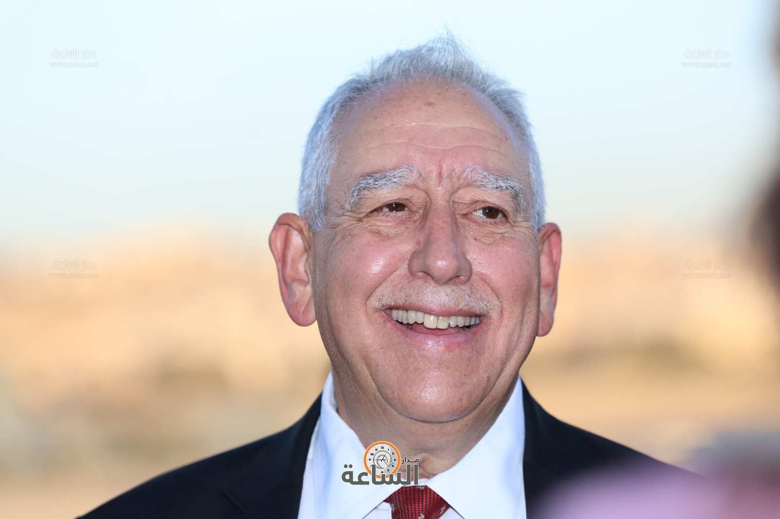 Madar Al-Saa Images 0.3868208344033881