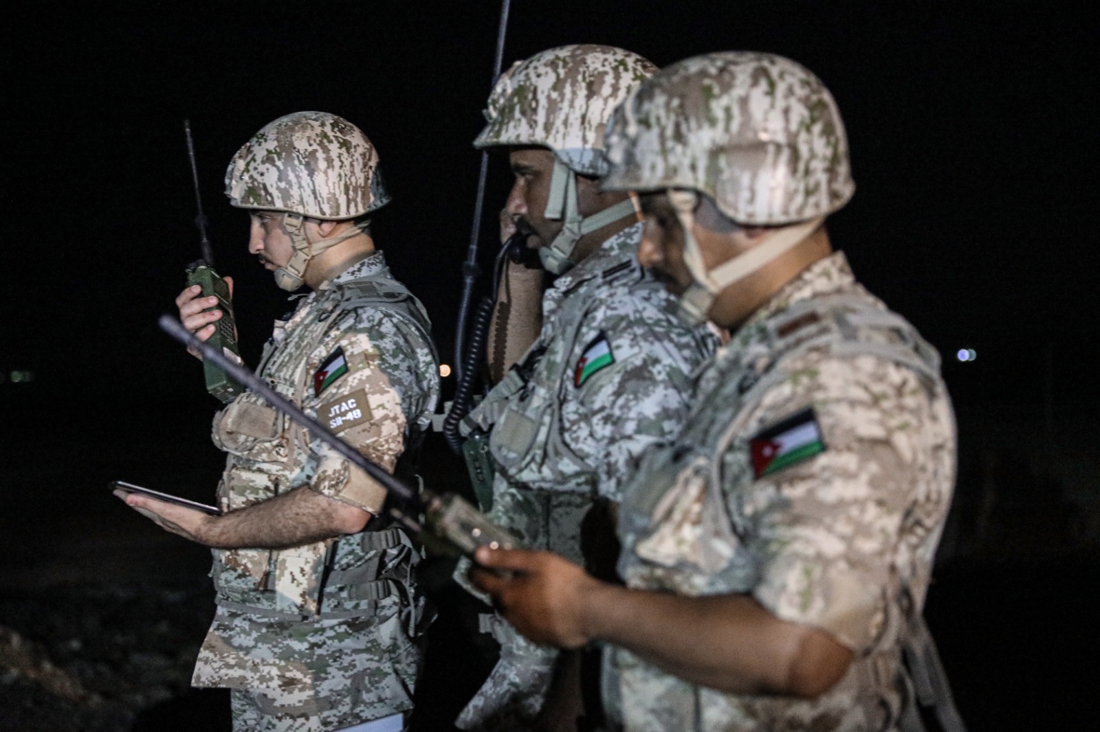 Madar Al-Saa Images 0.7462887844992339