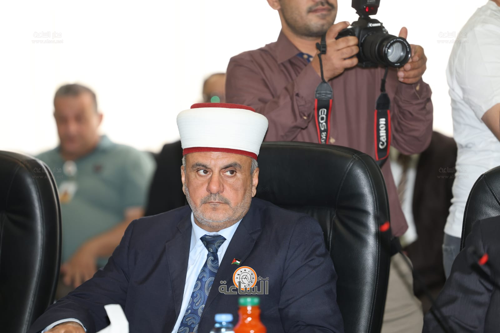 Madar Al-Saa Images 0.22089122045723686