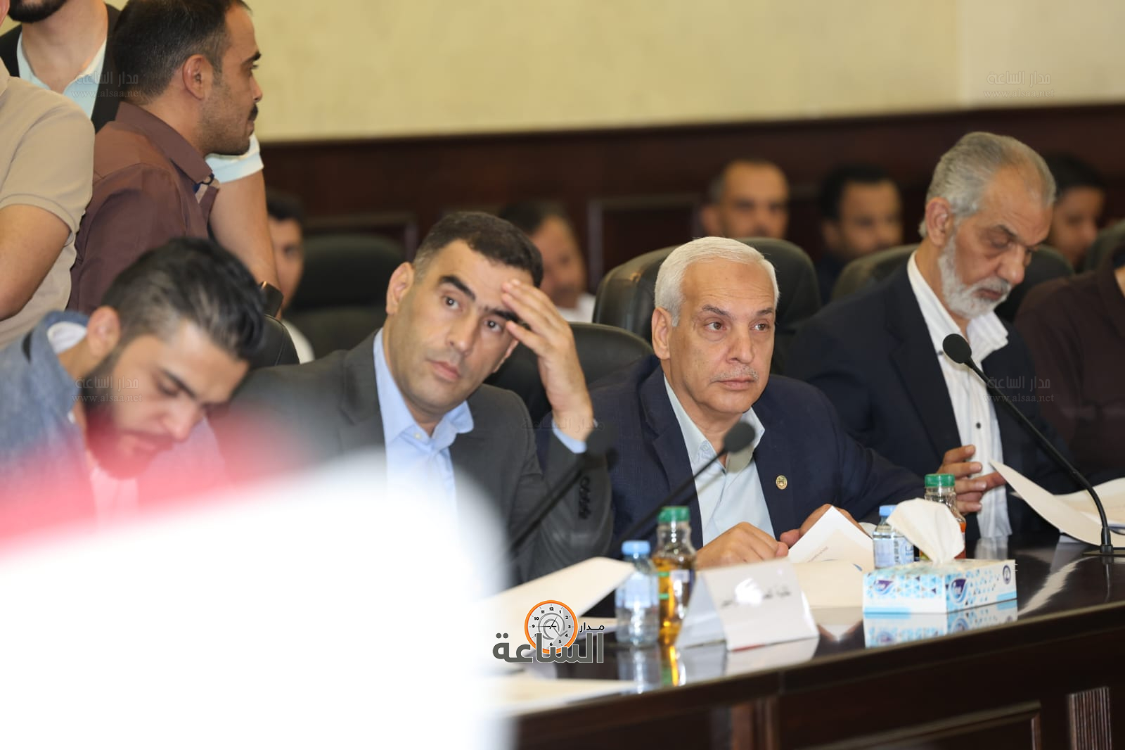 Madar Al-Saa Images 0.6194481335038936