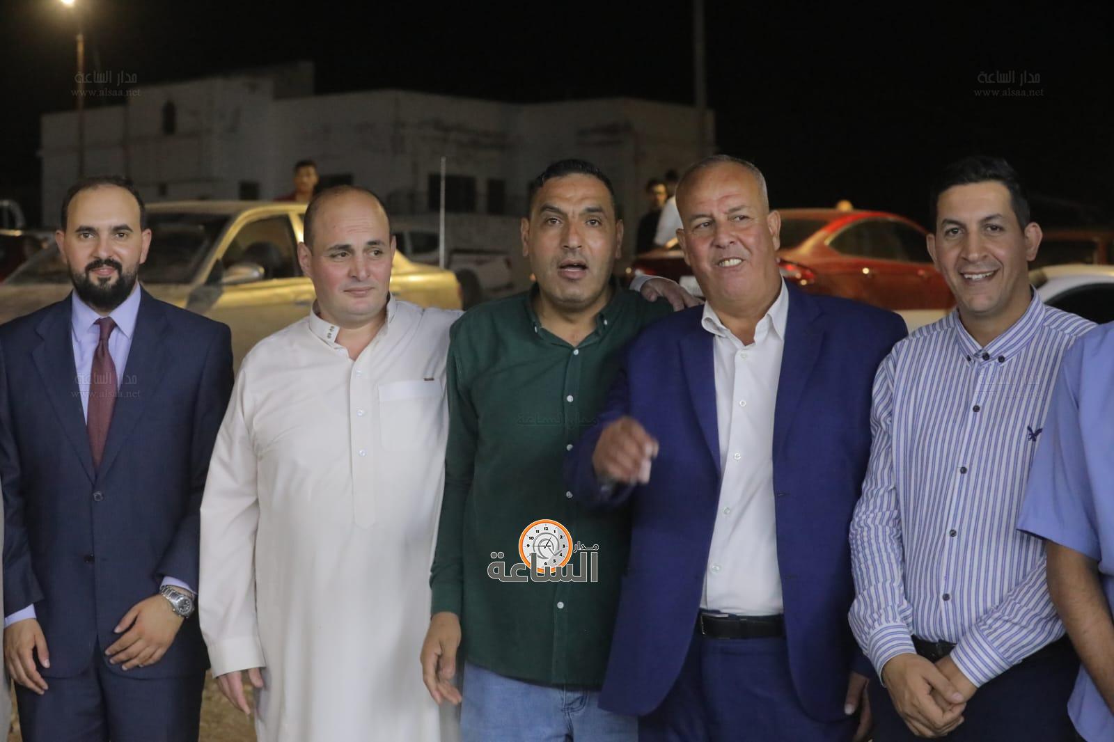 Madar Al-Saa Images 0.13045654369395354