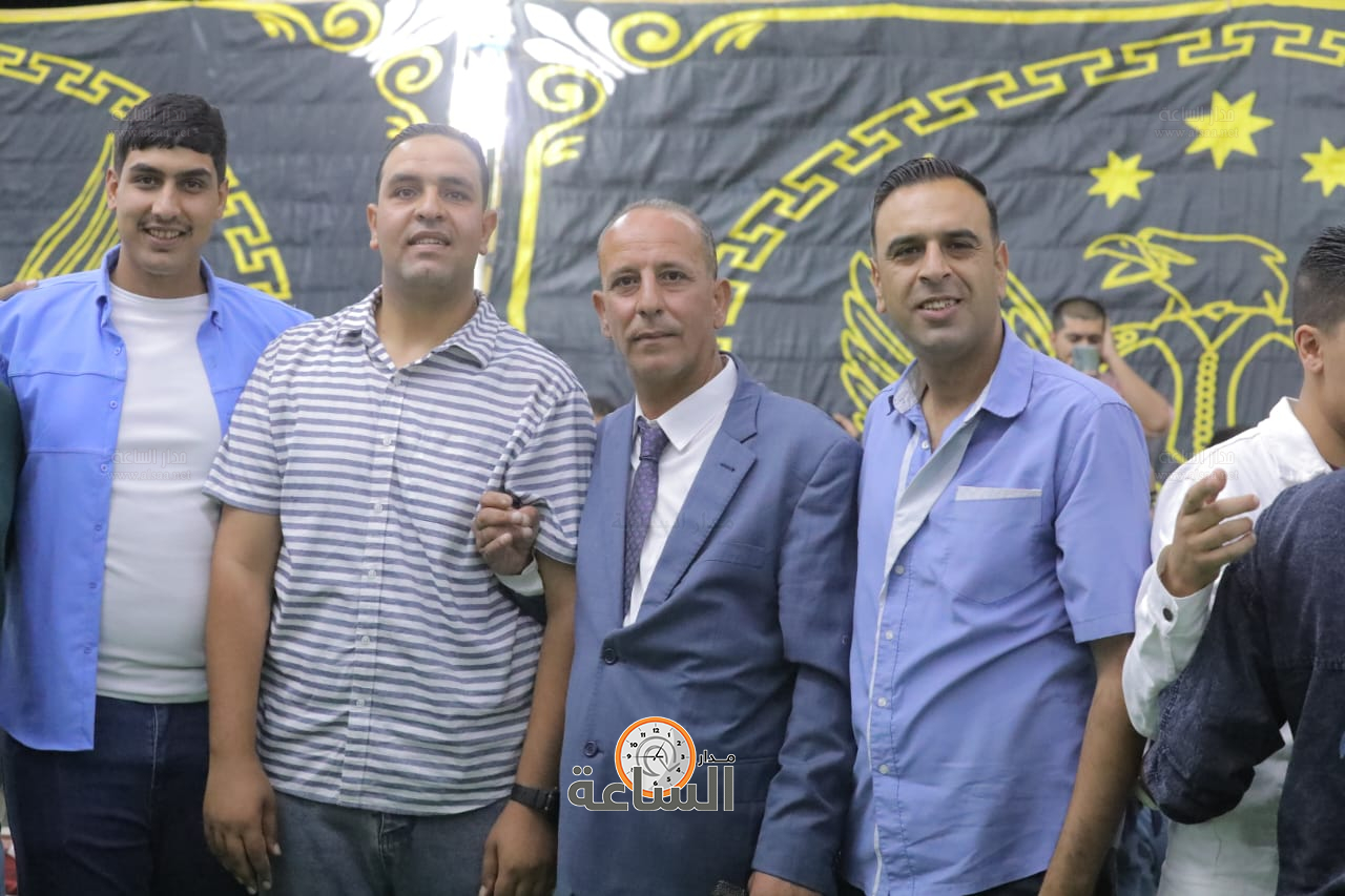 Madar Al-Saa Images 0.08572705239376832