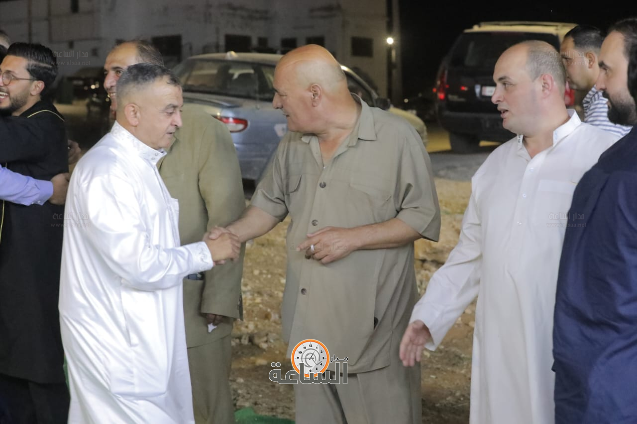 Madar Al-Saa Images 0.2941880746995136