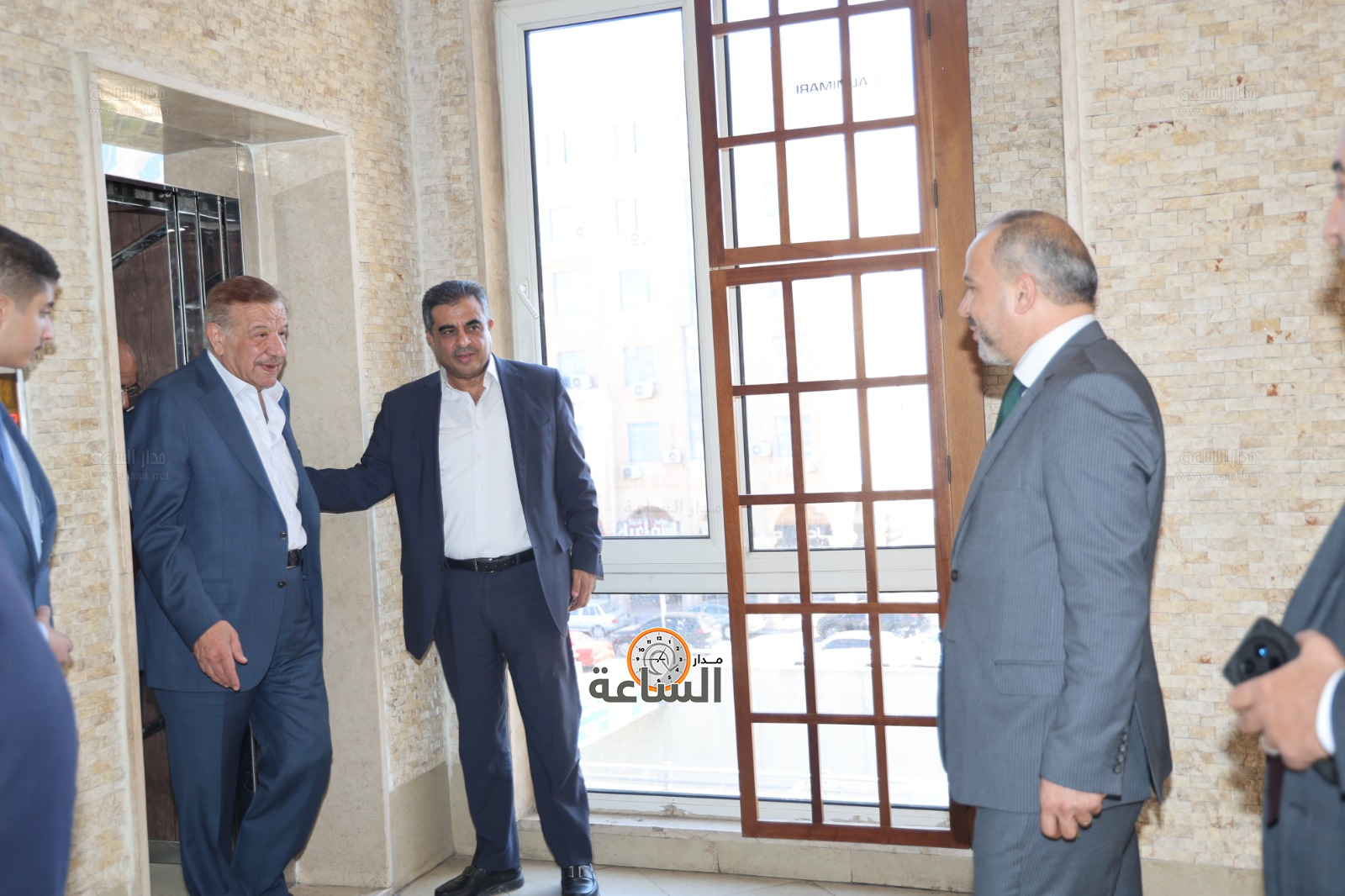 Madar Al-Saa Images 0.37350935965613274