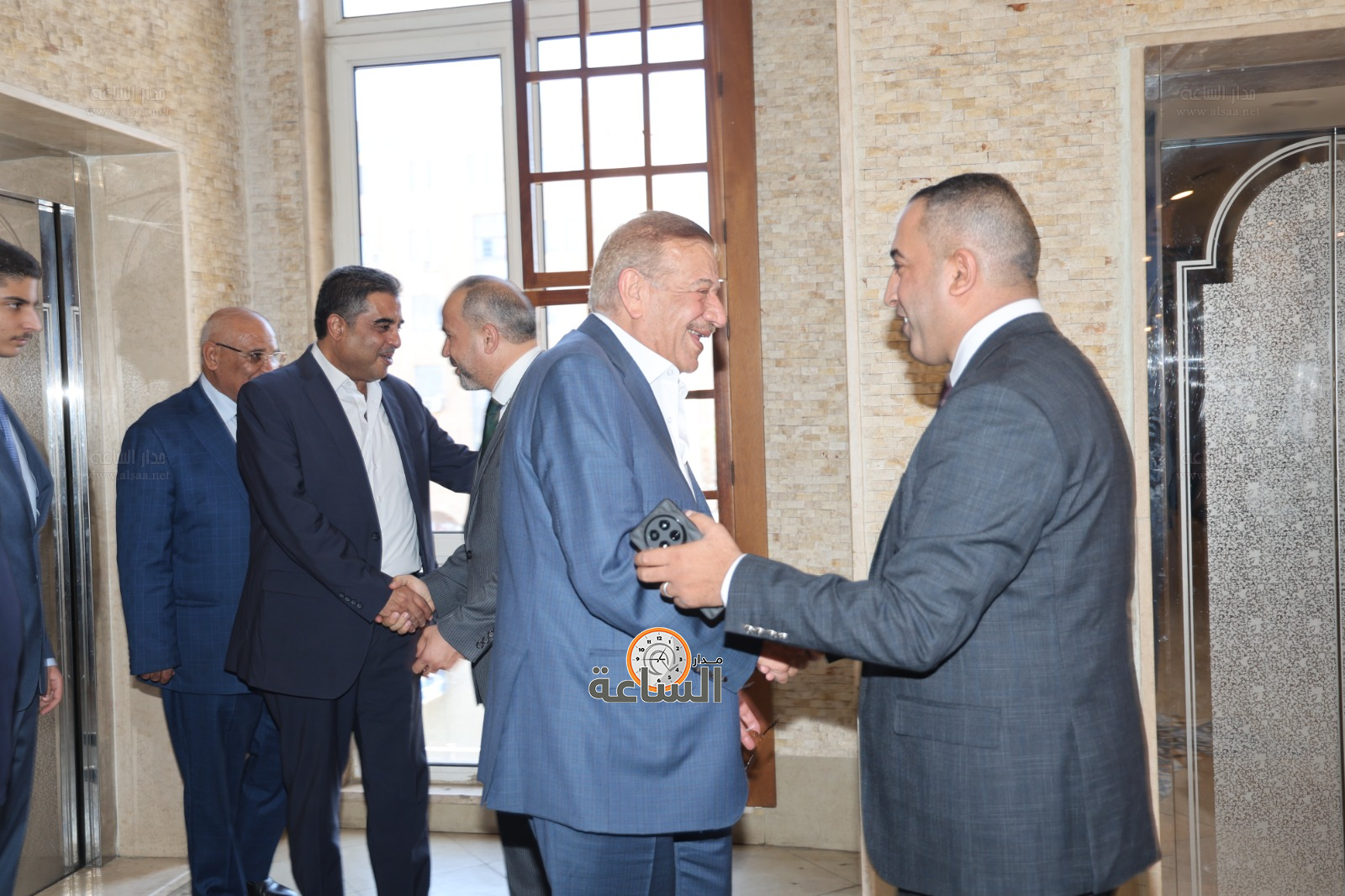 Madar Al-Saa Images 0.7847580737514314