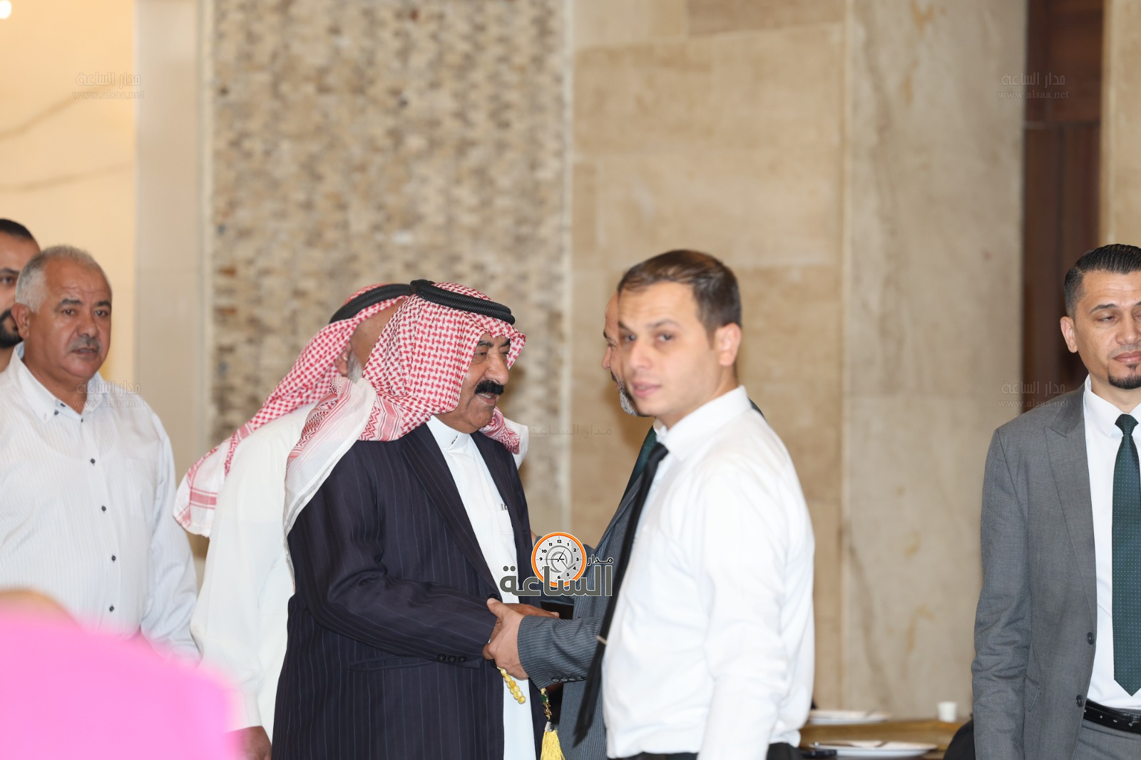 Madar Al-Saa Images 0.15122892850752712