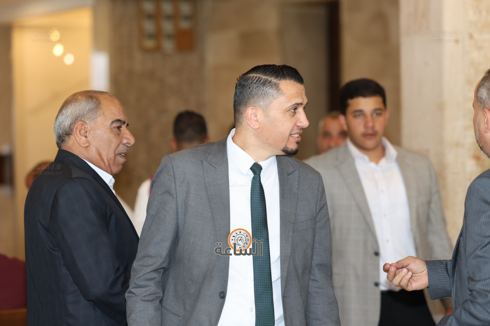 Madar Al-Saa Images 0.3707488438333434