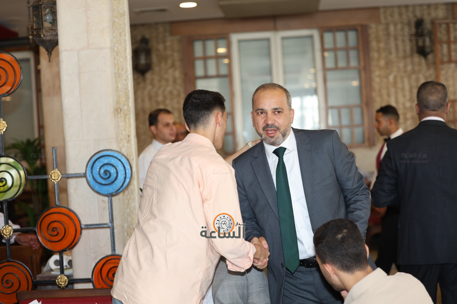 Madar Al-Saa Images 0.17963616738072397