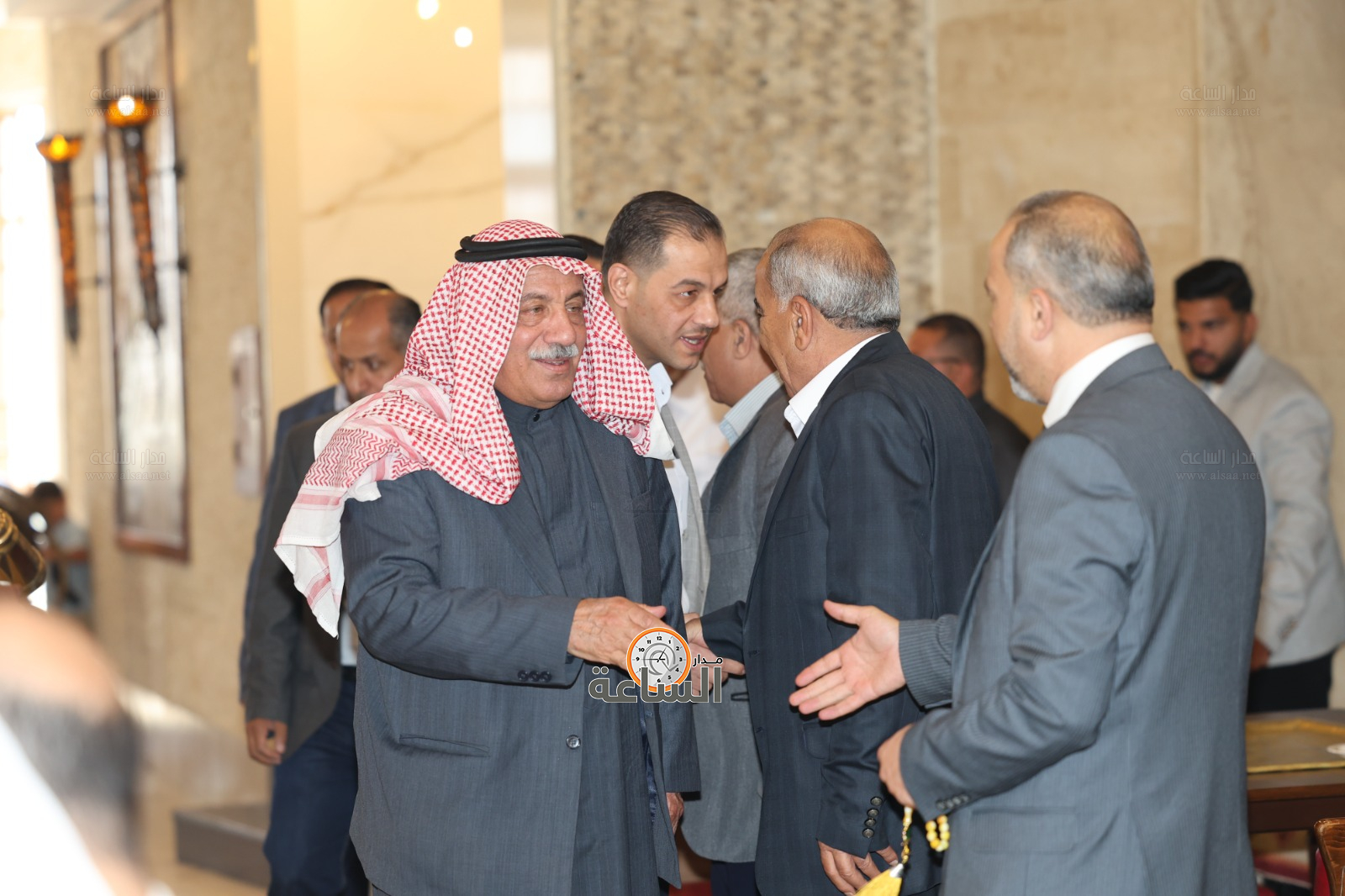 Madar Al-Saa Images 0.4005594451883342