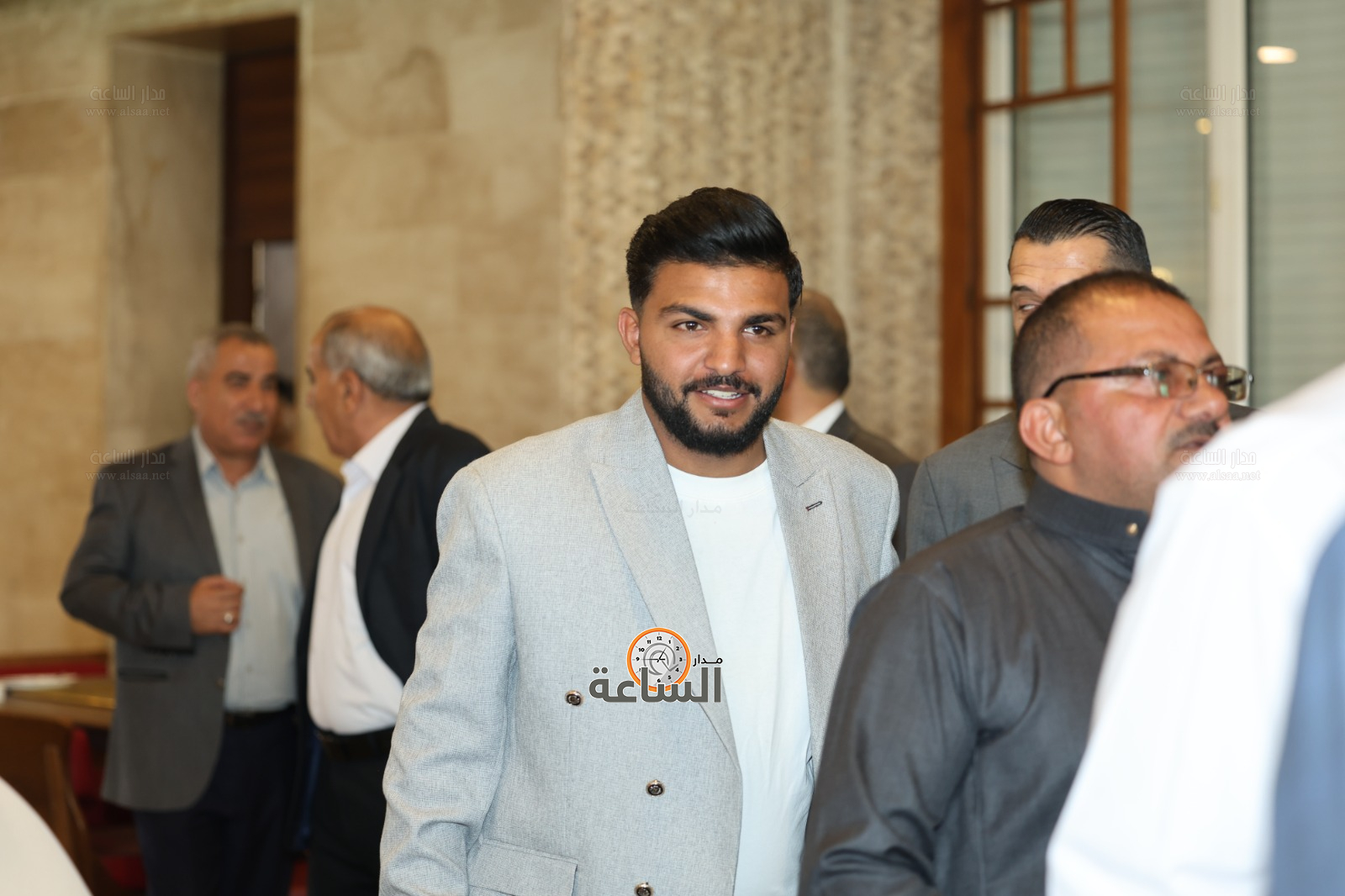 Madar Al-Saa Images 0.7401695275032801