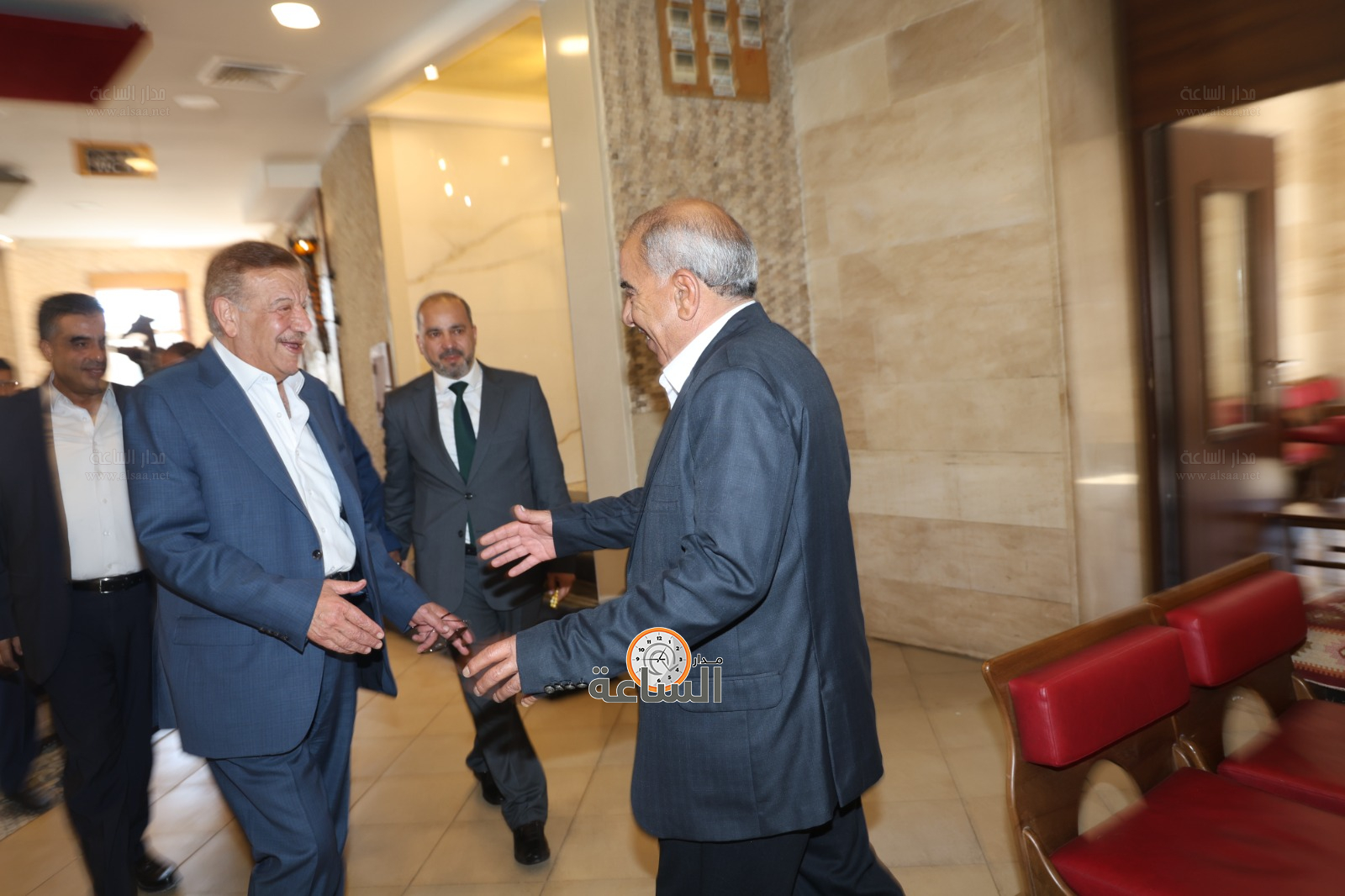 Madar Al-Saa Images 0.1852370578763145