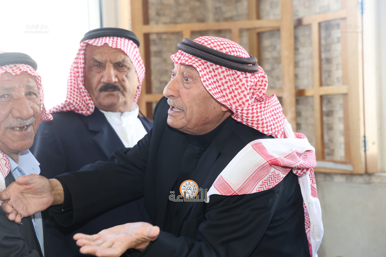 Madar Al-Saa Images 0.1873352578977494