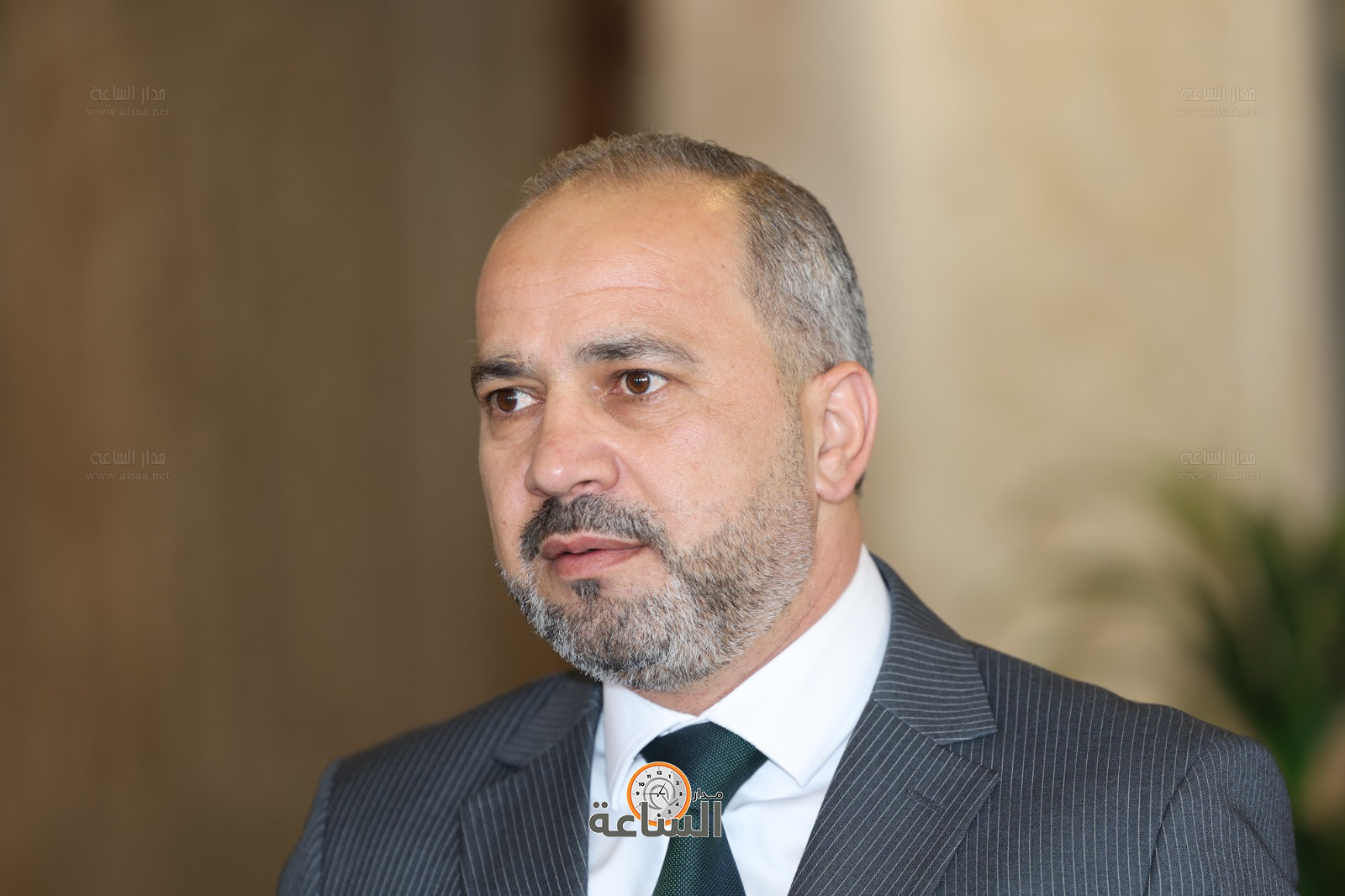 Madar Al-Saa Images 0.26180691780123966