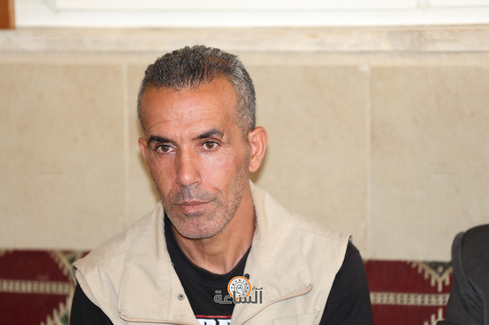 Madar Al-Saa Images 0.03721139608891755