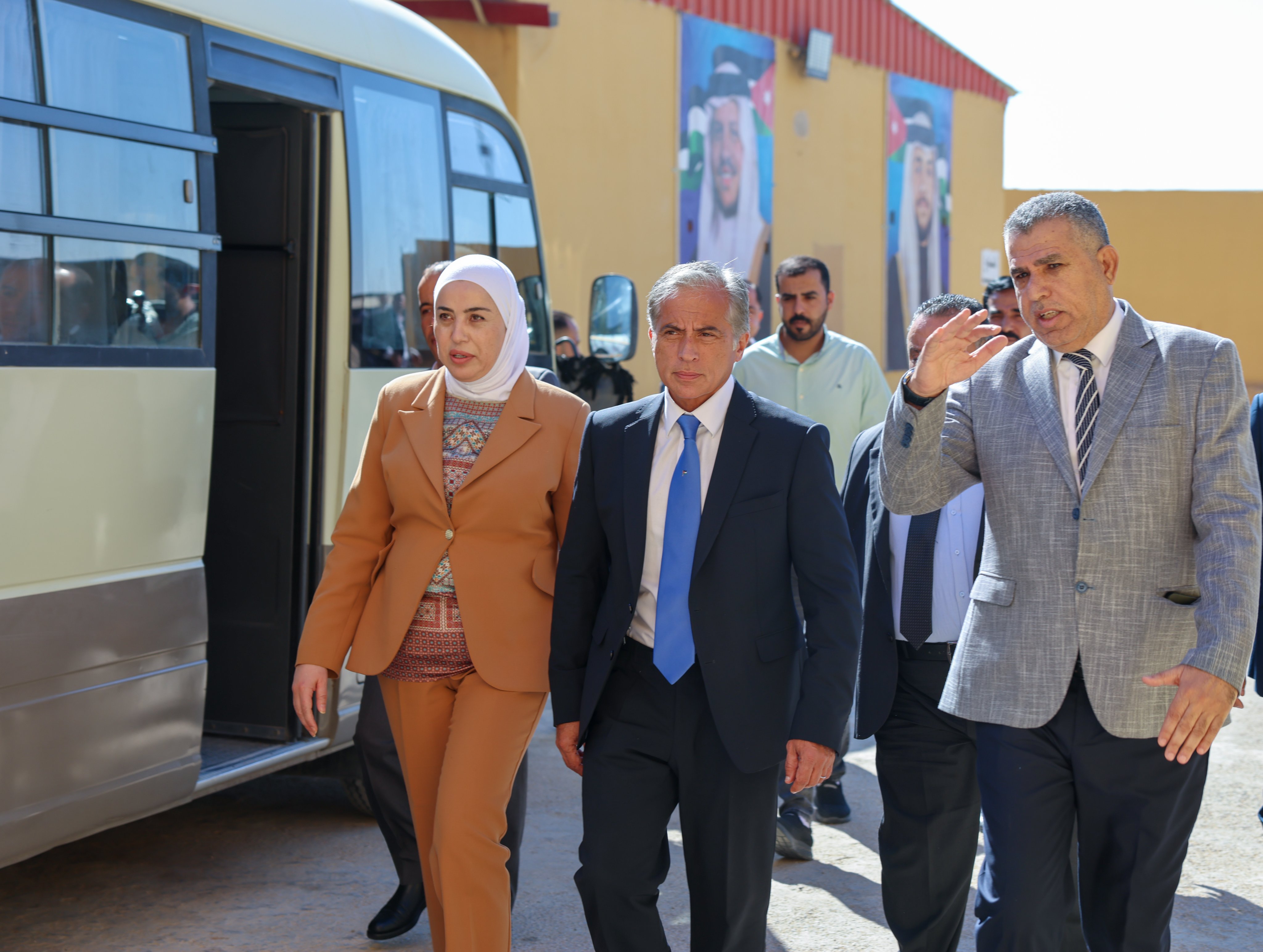 Madar Al-Saa Images 0.5537505072825633