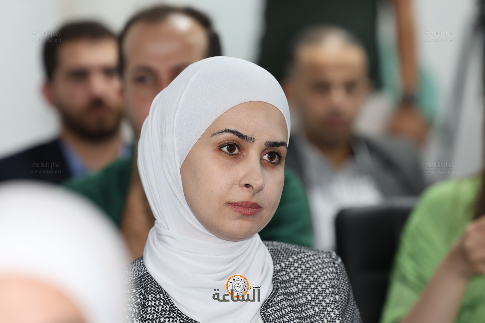 Madar Al-Saa Images 0.9033422670352601