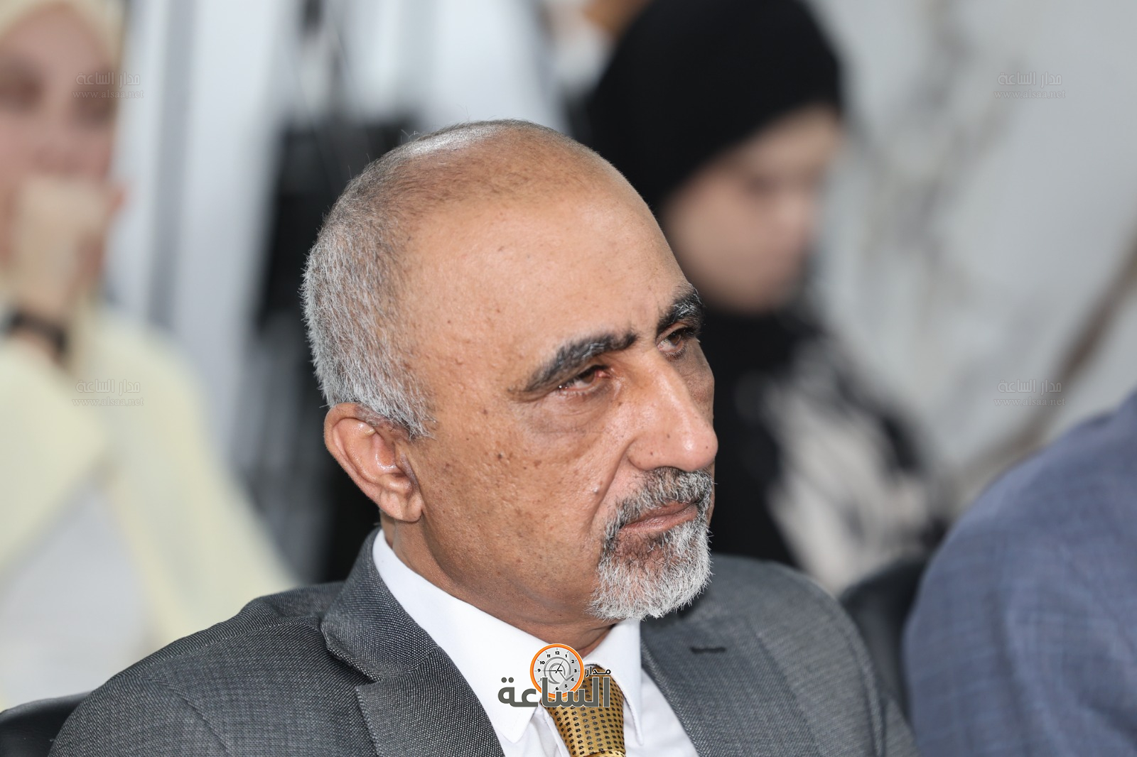 Madar Al-Saa Images 0.04425273914631134