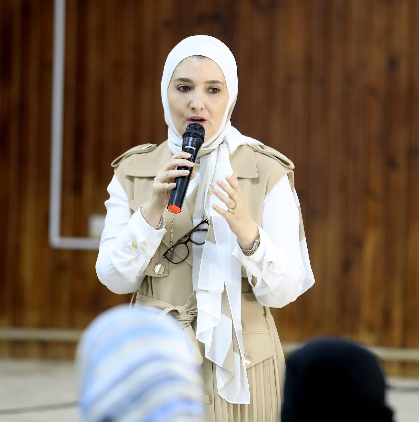 Madar Al-Saa Images 0.4572904823013708