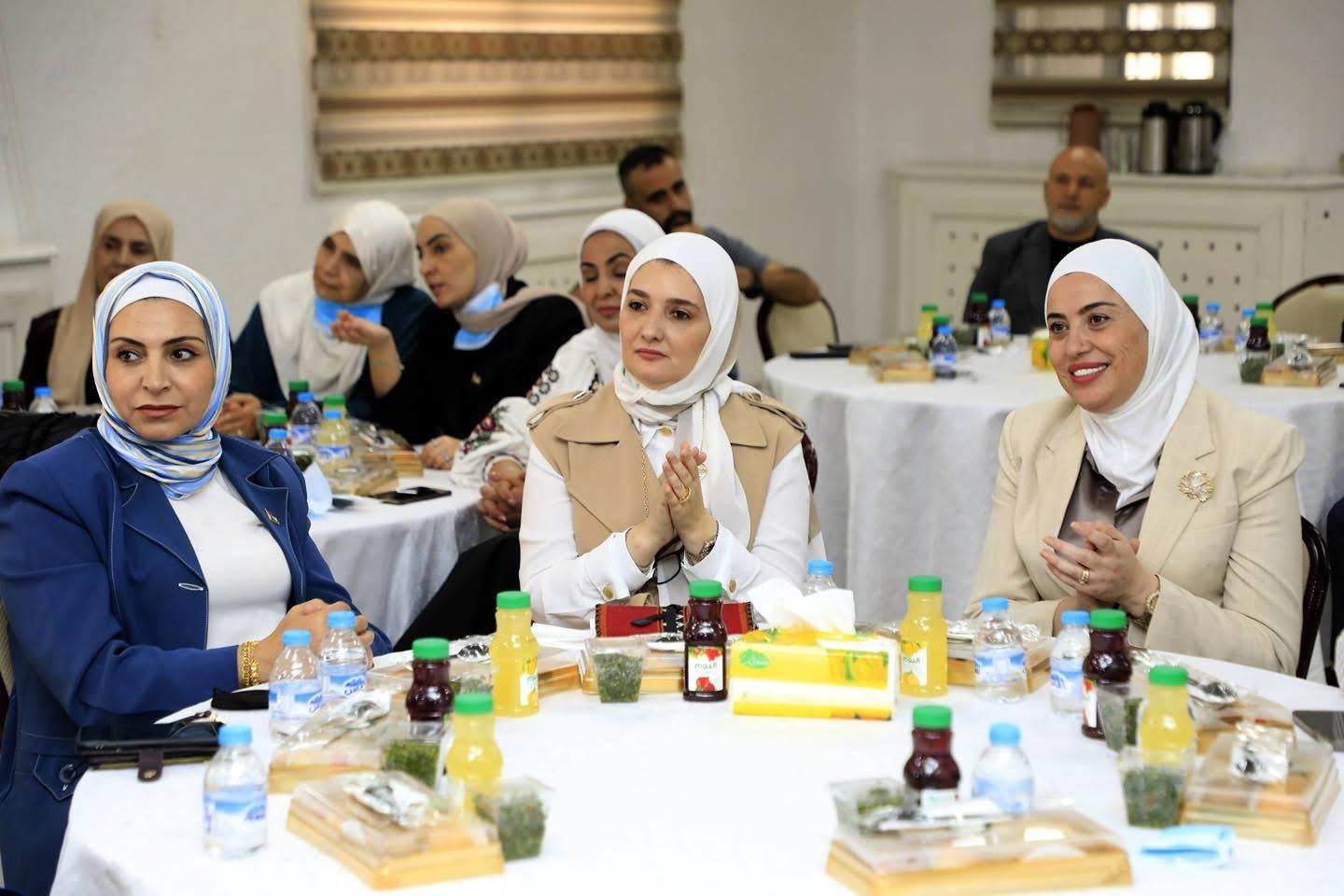 Madar Al-Saa Images 0.17879841210286218