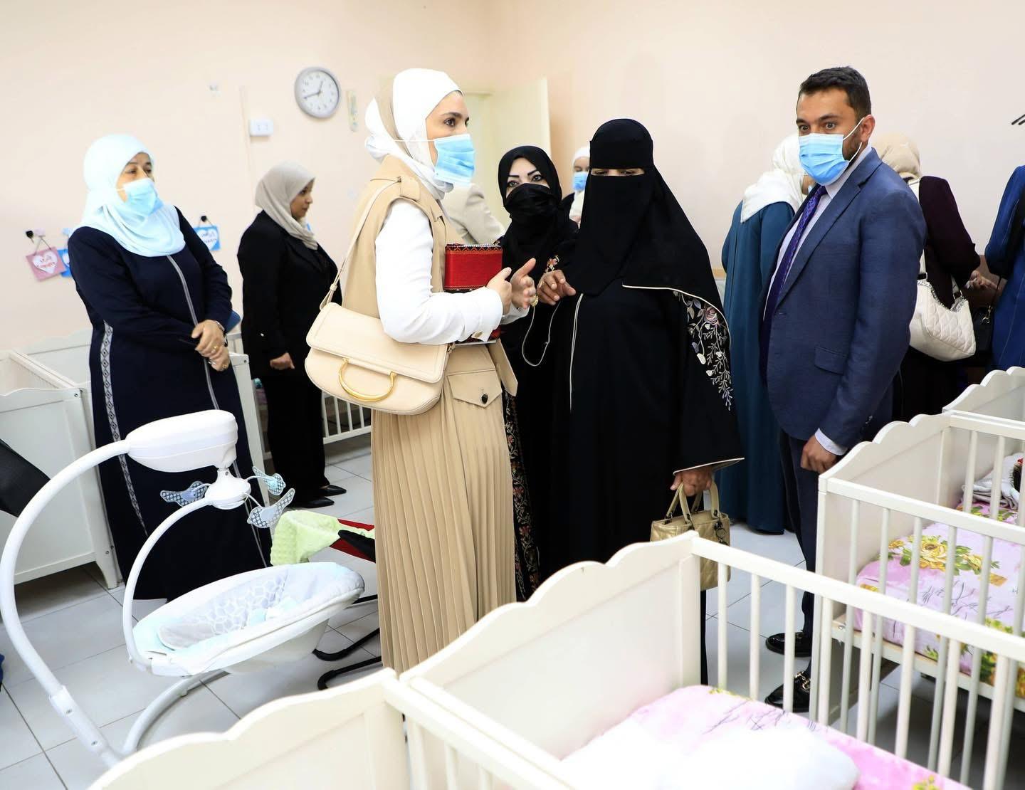 Madar Al-Saa Images 0.3638416391096727