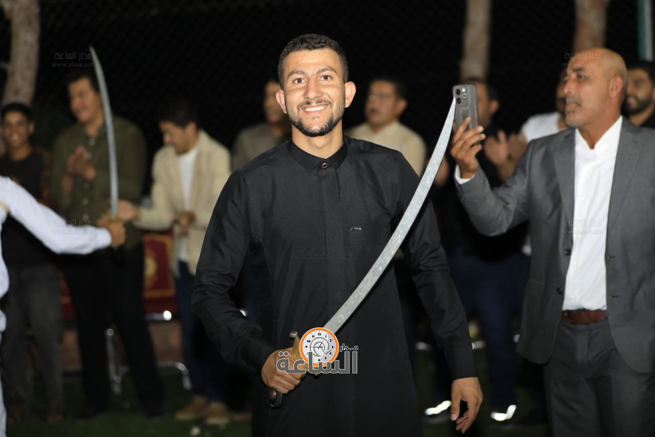 Madar Al-Saa Images 0.7571432438788152