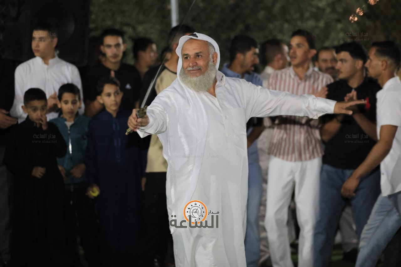 Madar Al-Saa Images 0.7275631748642215