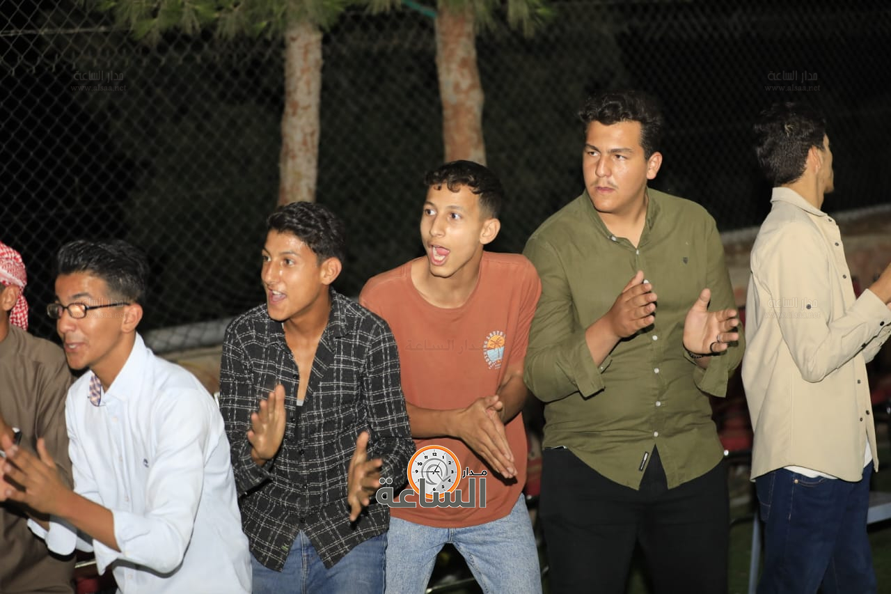 Madar Al-Saa Images 0.1280444561062456